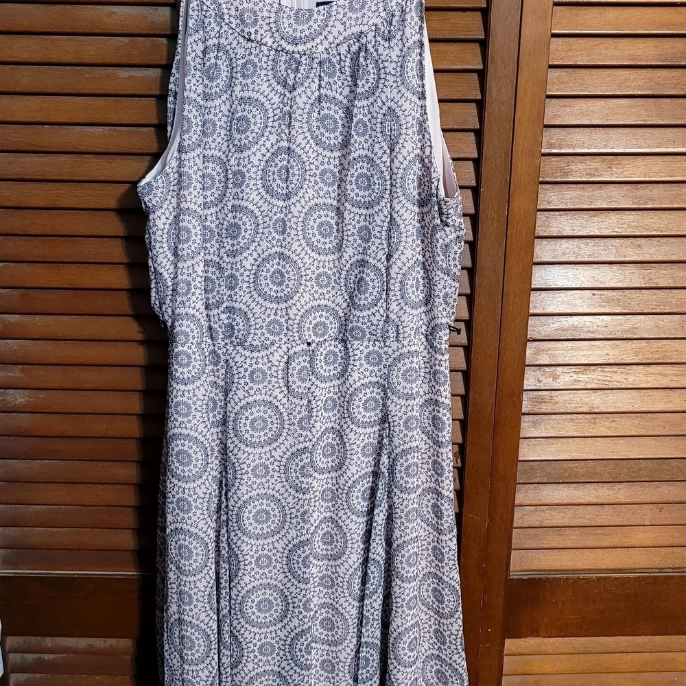 Tommy Hilfiger Very Light Pink And Black Chiffon Sleeveless Midi Sz. 8 - Picture 2 of 9